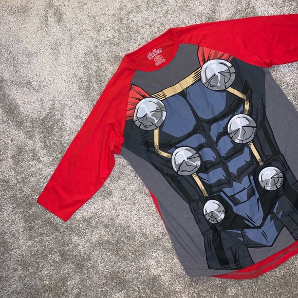 Marvel Avengers Red & Gray Shirt size XL - Picture 4 of 8